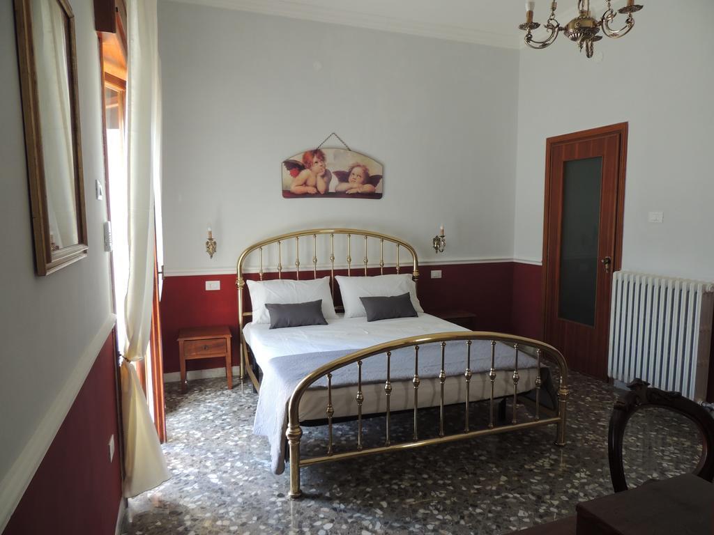 Oleandro E Glicine Appartement Lecce